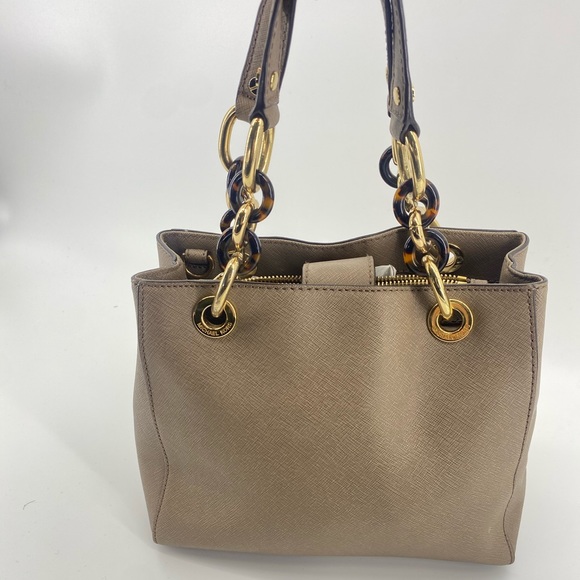 Michael Kors Cynthia Sm Leather Satchel - Picture 3 of 6